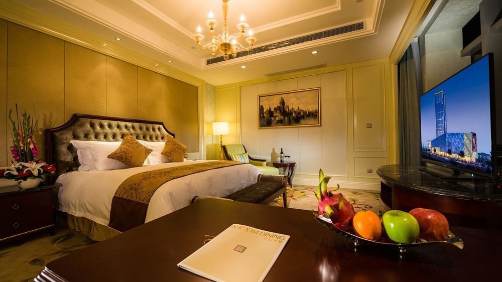 Haili New Century Grand Hotel Haiyan Exterior foto