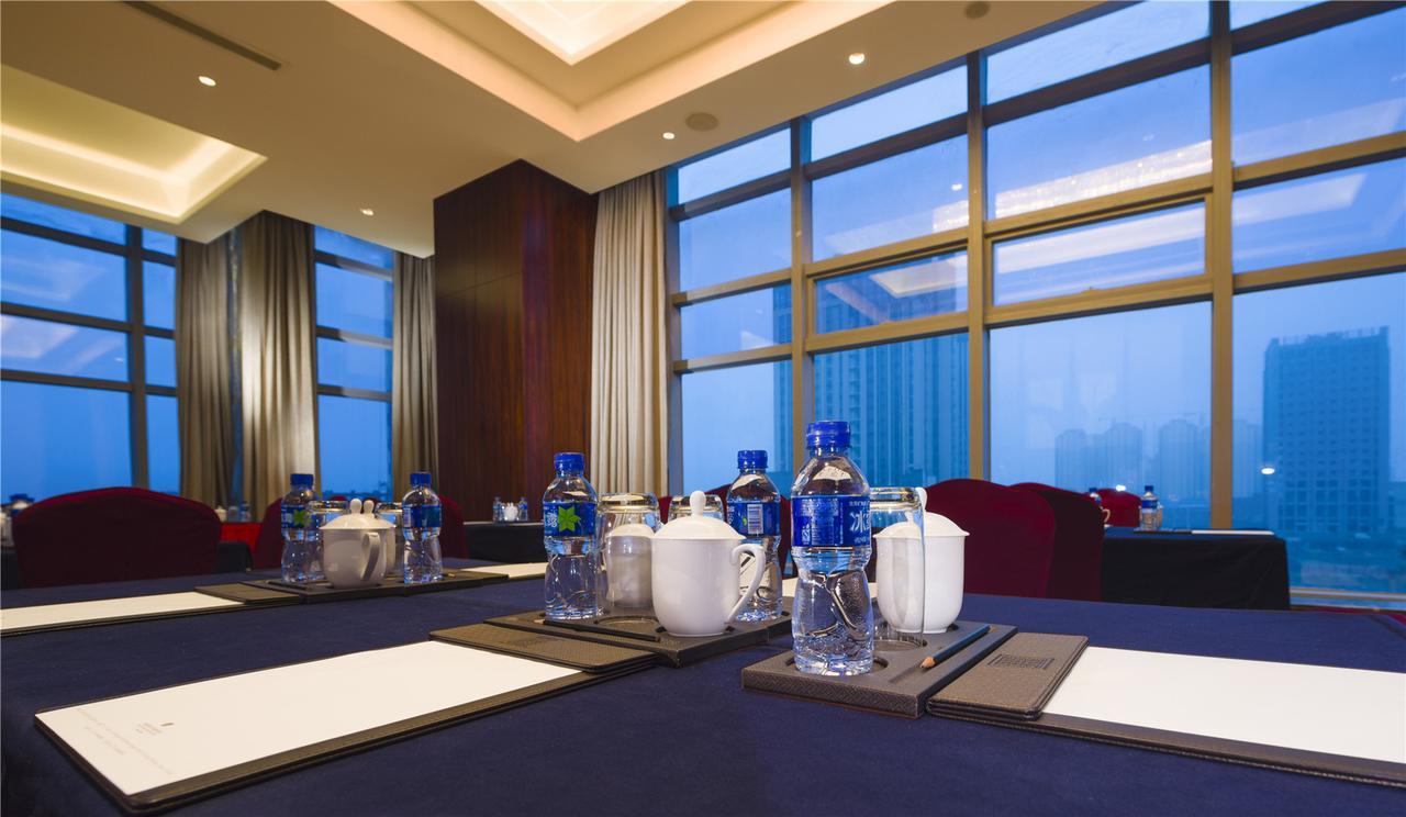 Haili New Century Grand Hotel Haiyan Exterior foto